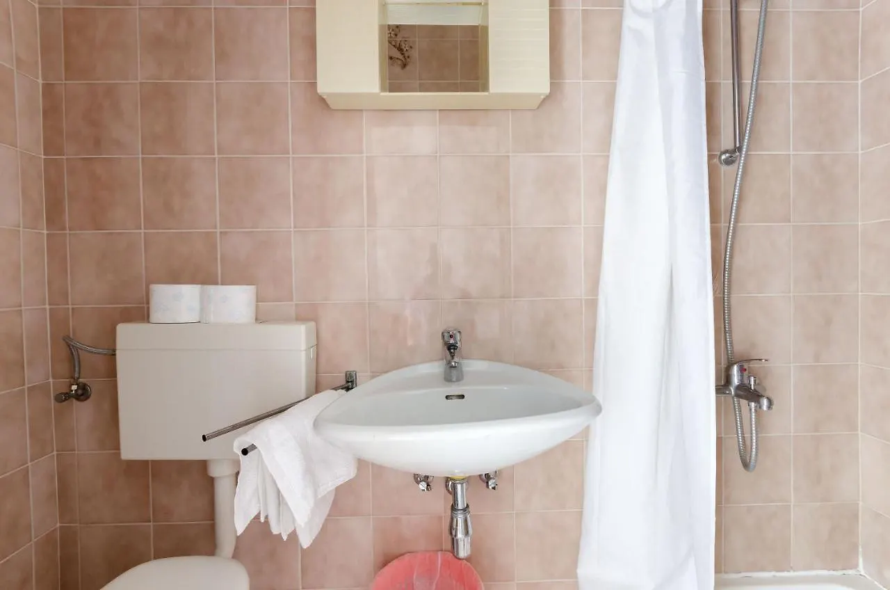 Apartments Luce Lopar Croatia