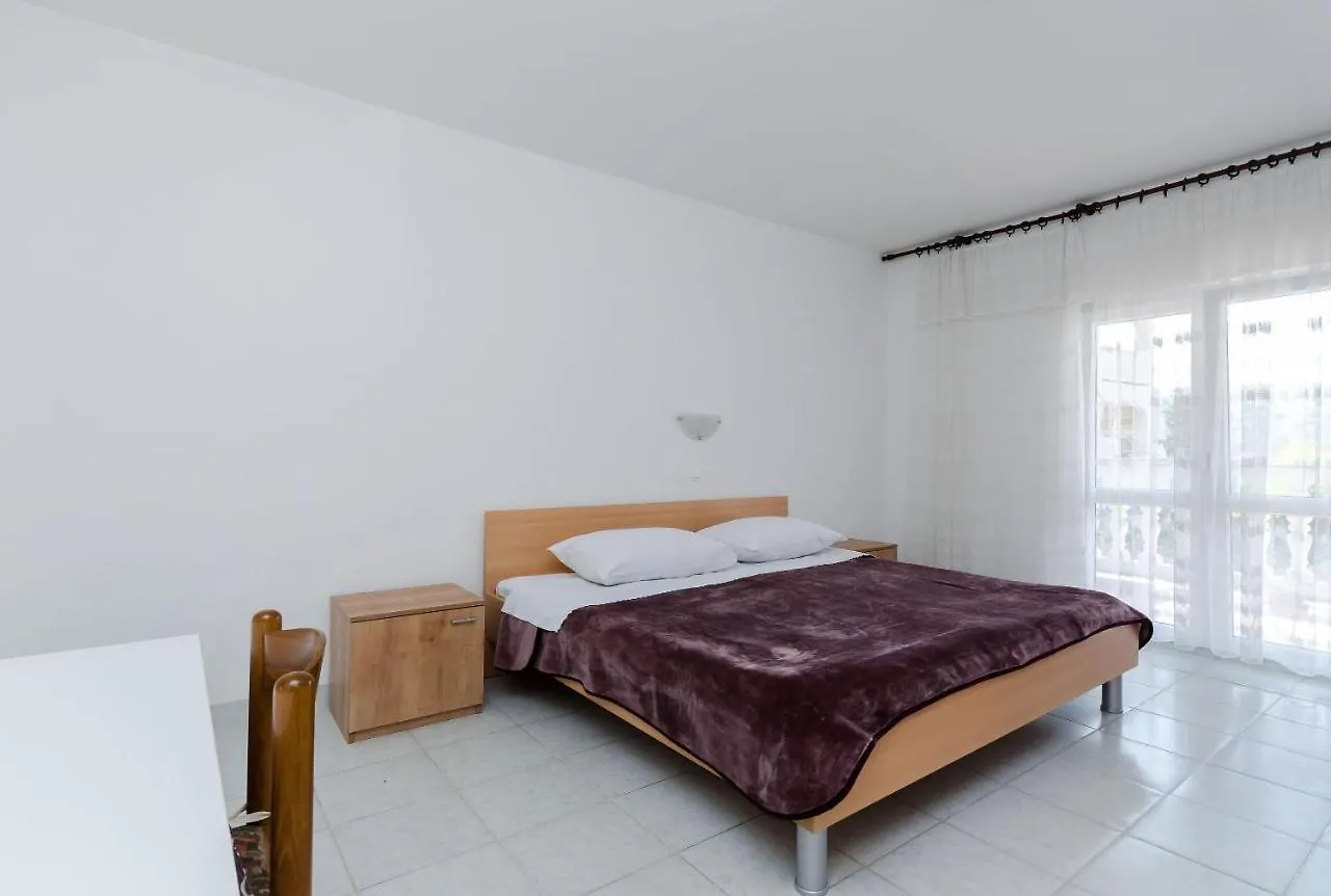Apartments Luce Lopar